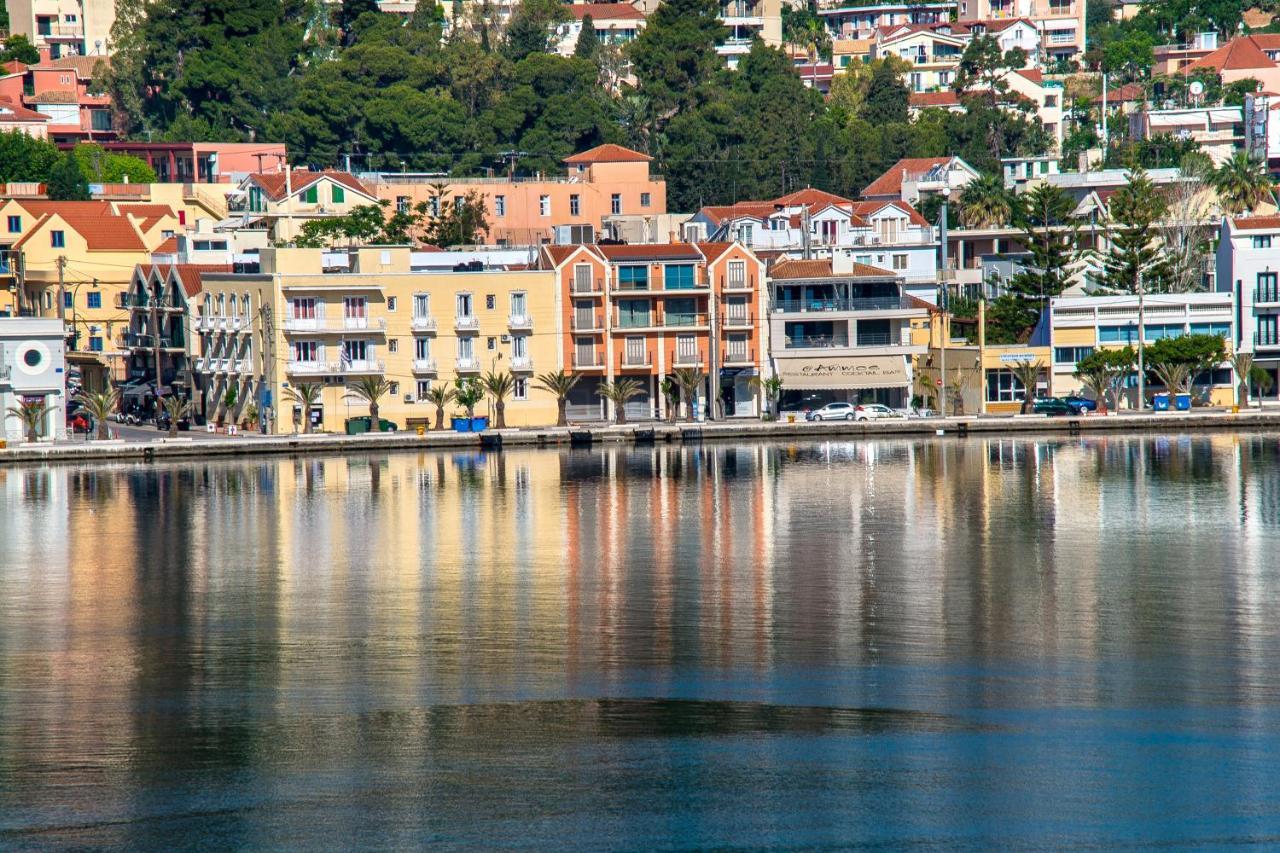 A & B Minimal Suite Ιι With Sea View In Argostoli Kültér fotó